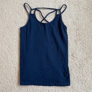 BKE Cross front tank top
